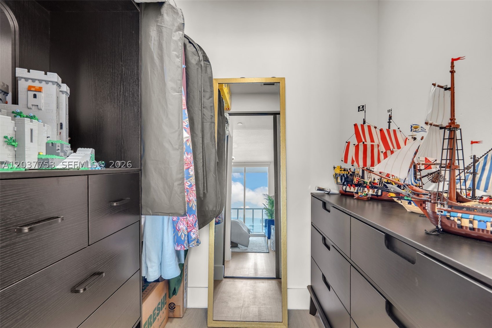 VUE AT BRICKELL CONDO - Residential