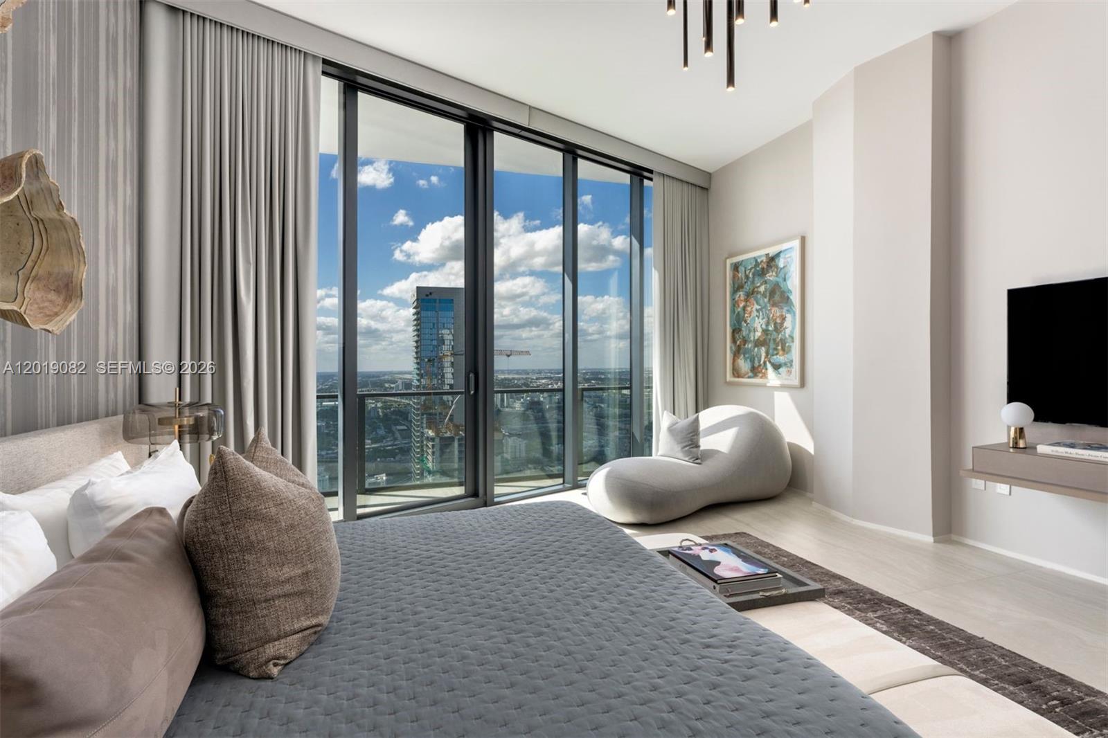 ONE THOUSAND MUSEUM CONDO - Residential