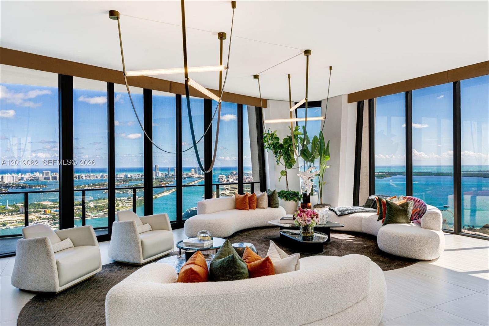 ONE THOUSAND MUSEUM CONDO - Residential