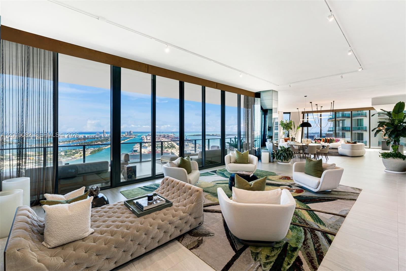 ONE THOUSAND MUSEUM CONDO - Residential