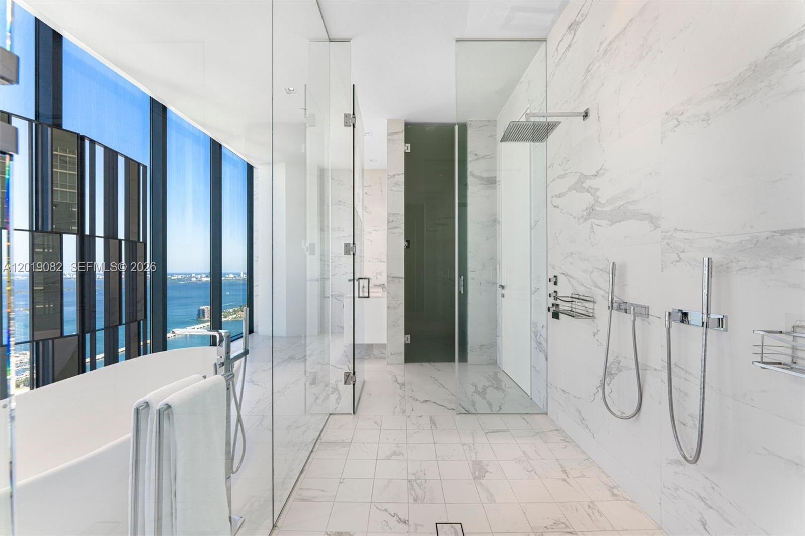 ONE THOUSAND MUSEUM CONDO - Residential