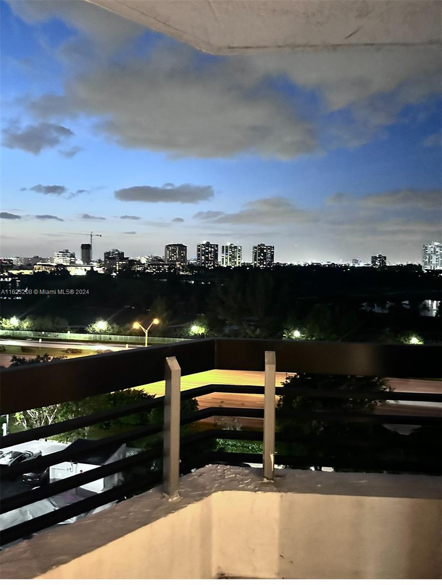 MYSTIC POINTE TOWER 600 C - Residential Lease