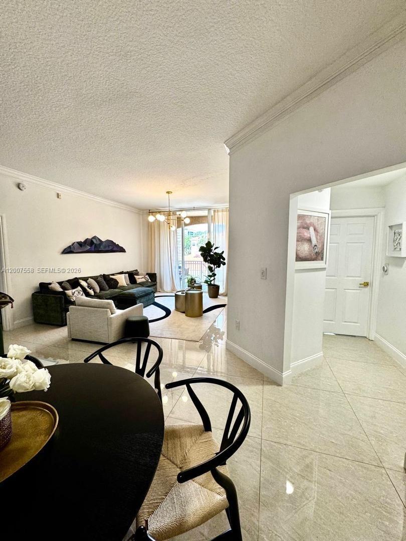 ALAQUA CONDO - Residential