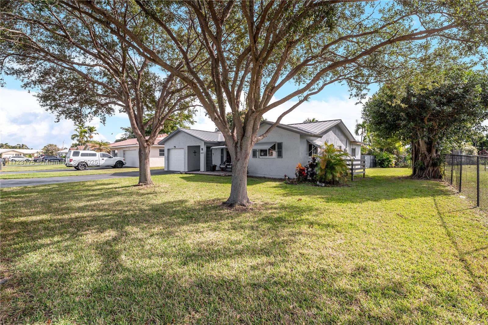 WESTWOOD COMMUNITY 3 - Residential