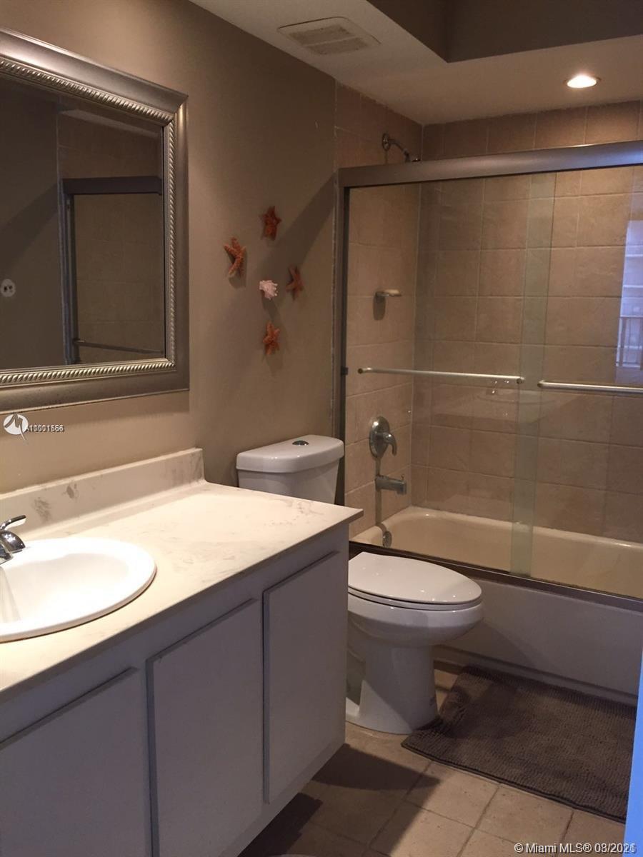 VENETIA CONDO - Residential Lease