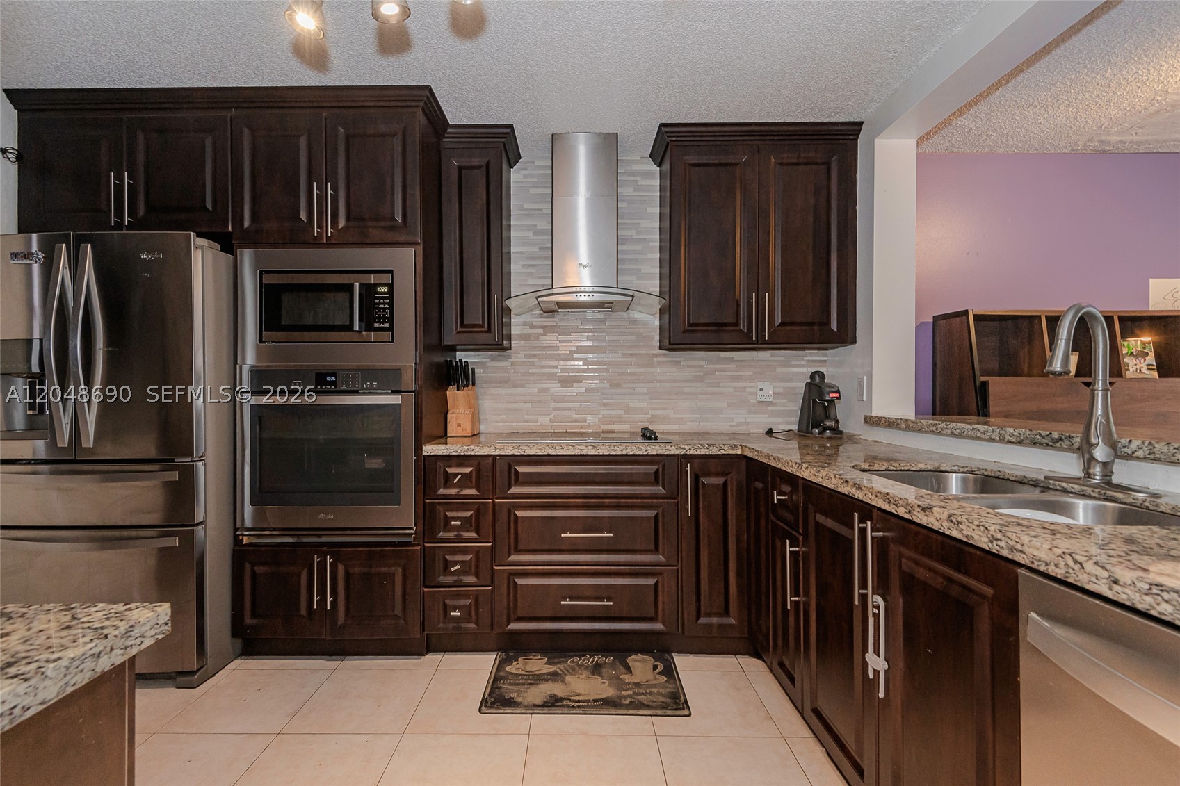 PEMBROKE LAKES SECTION EI - Residential