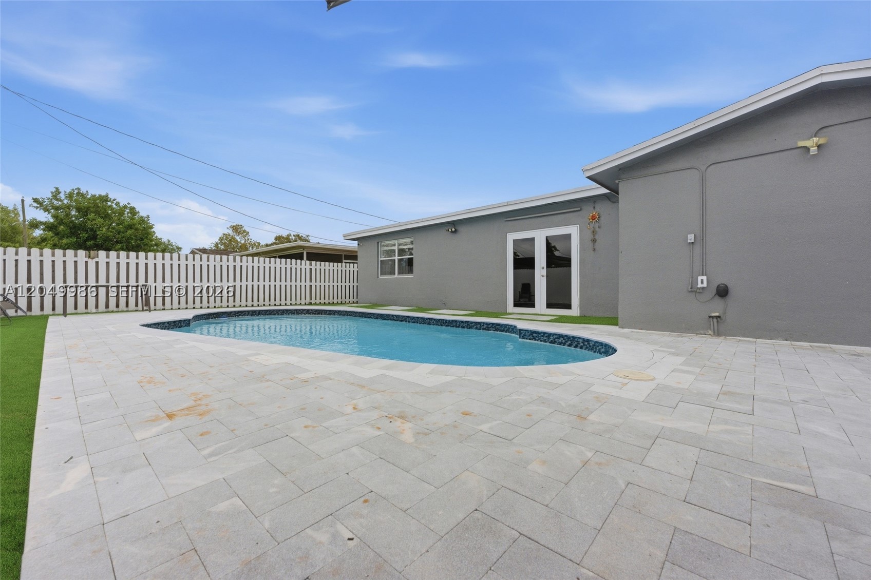 SUNRISE GOLF VILLAGE SEC - Residential