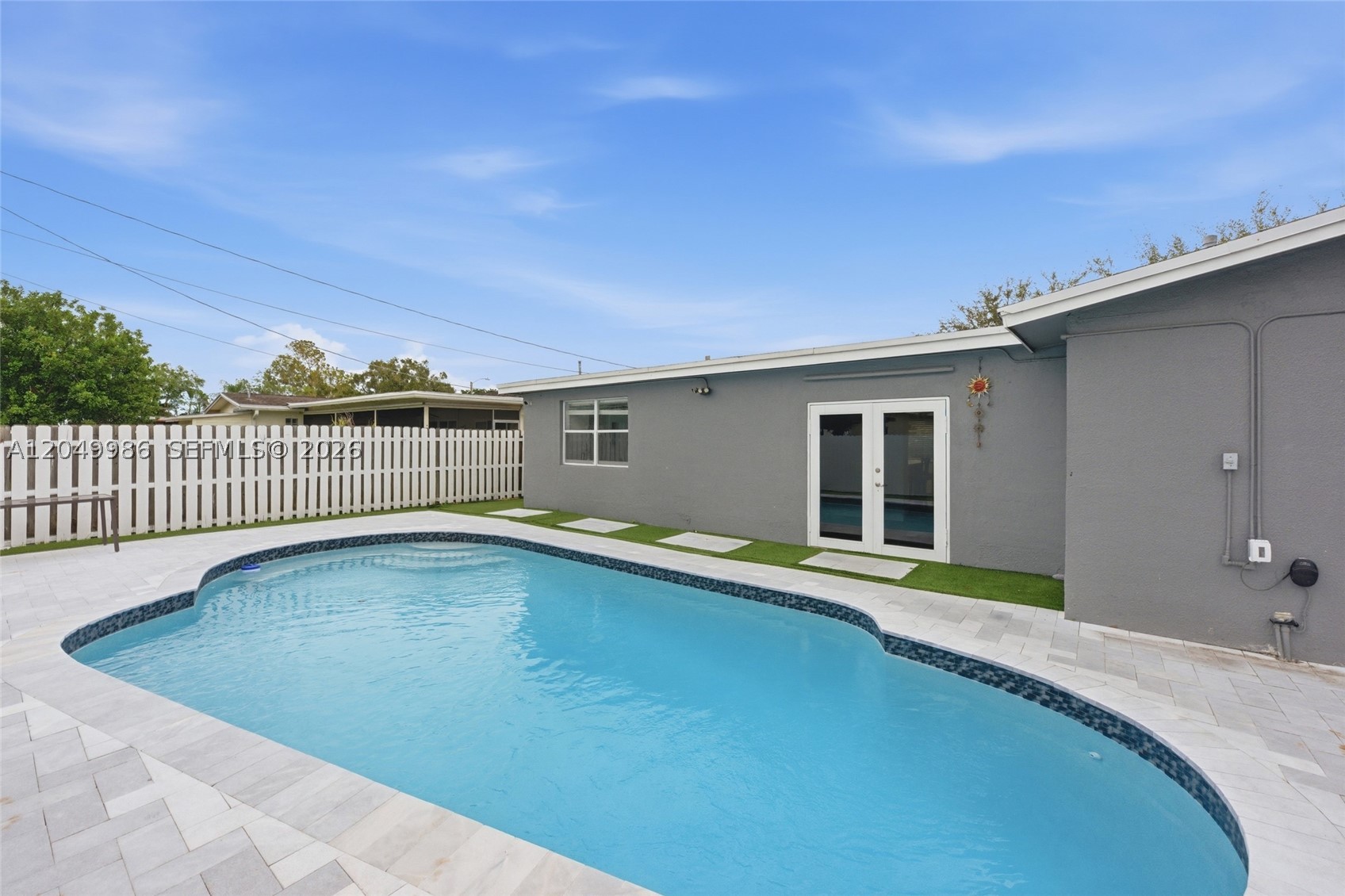 SUNRISE GOLF VILLAGE SEC - Residential