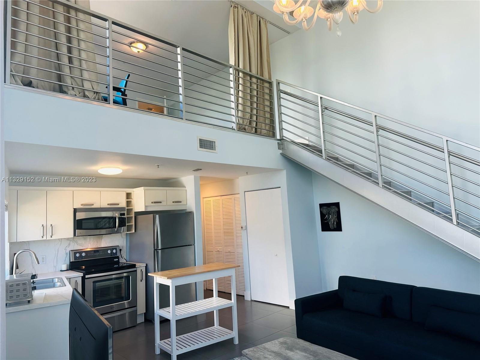 VILAMUR CONDO - Residential Lease