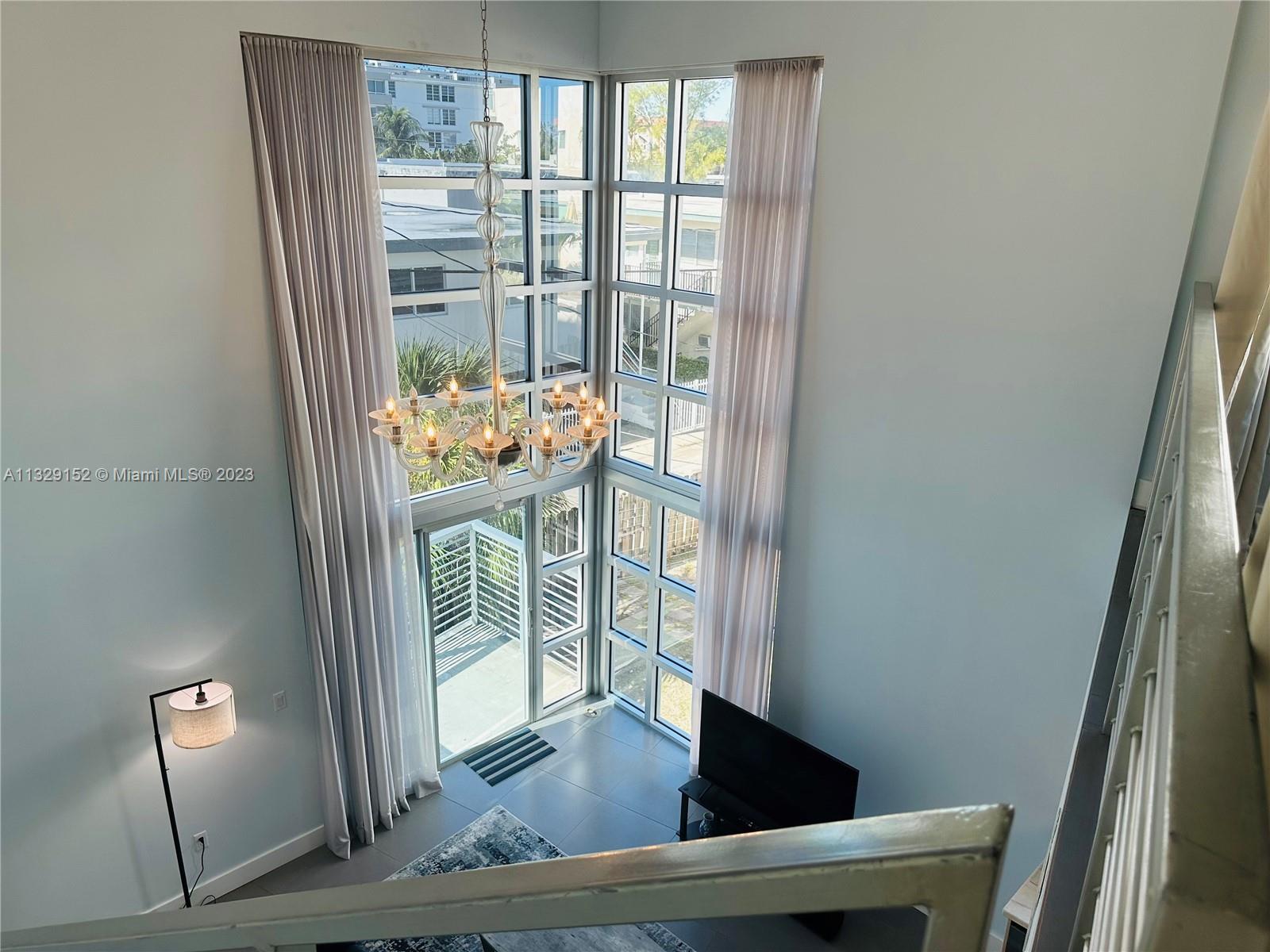 VILAMUR CONDO - Residential Lease