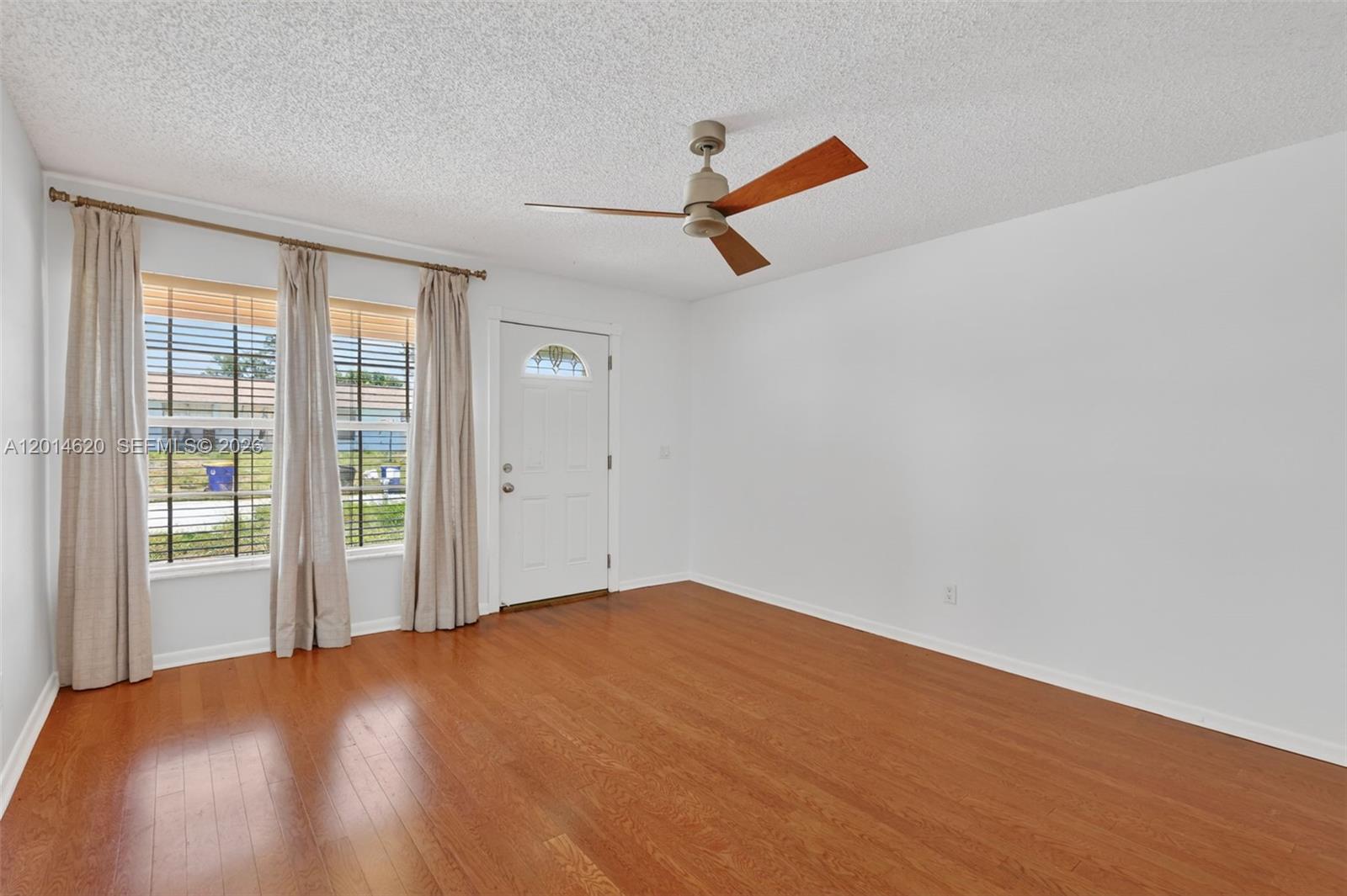 NO HOA! Charming 2BR/1BA half-duplex in Jensen Beach with an office! Meticulously kept, newer HVAC, fenced yard, screened patio & prime​​‌​​​​‌​‌​​​‌‌​​​‌‌‌​​‌​​‌‌​​​​ location!