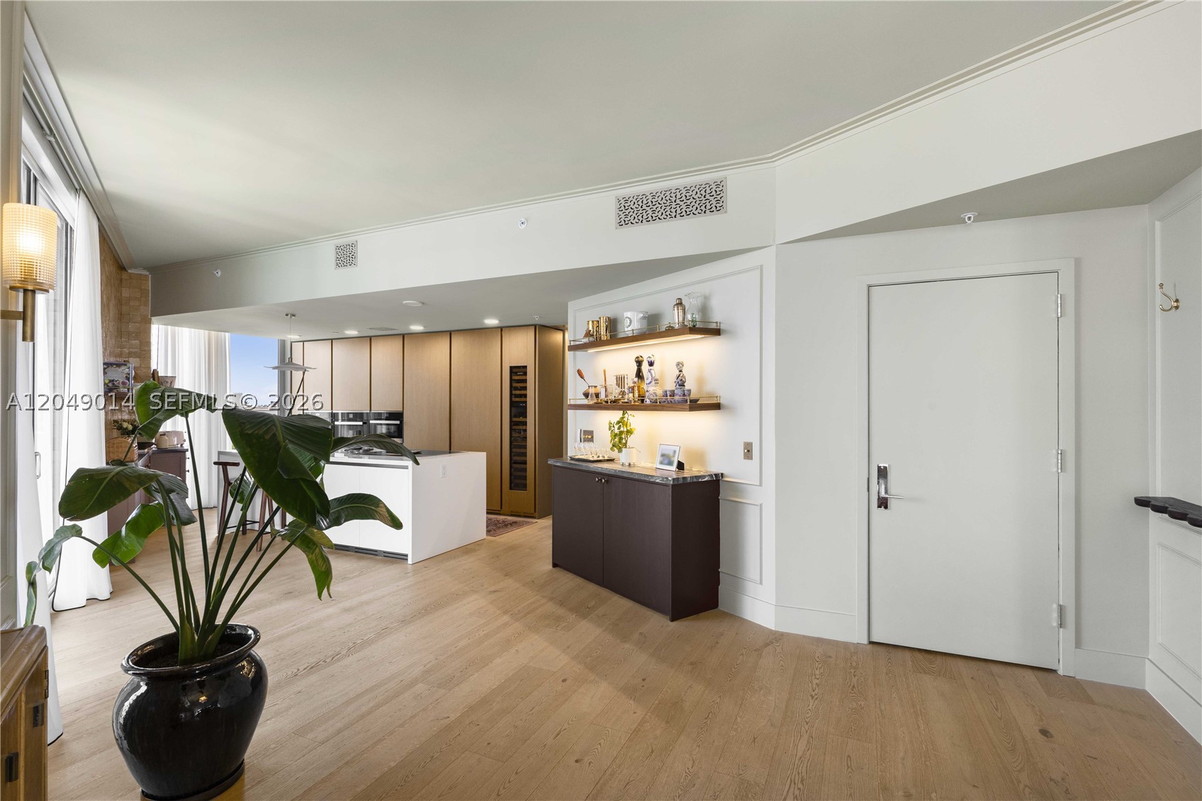 MONACO YACHT CL & RESID CO - Residential Lease