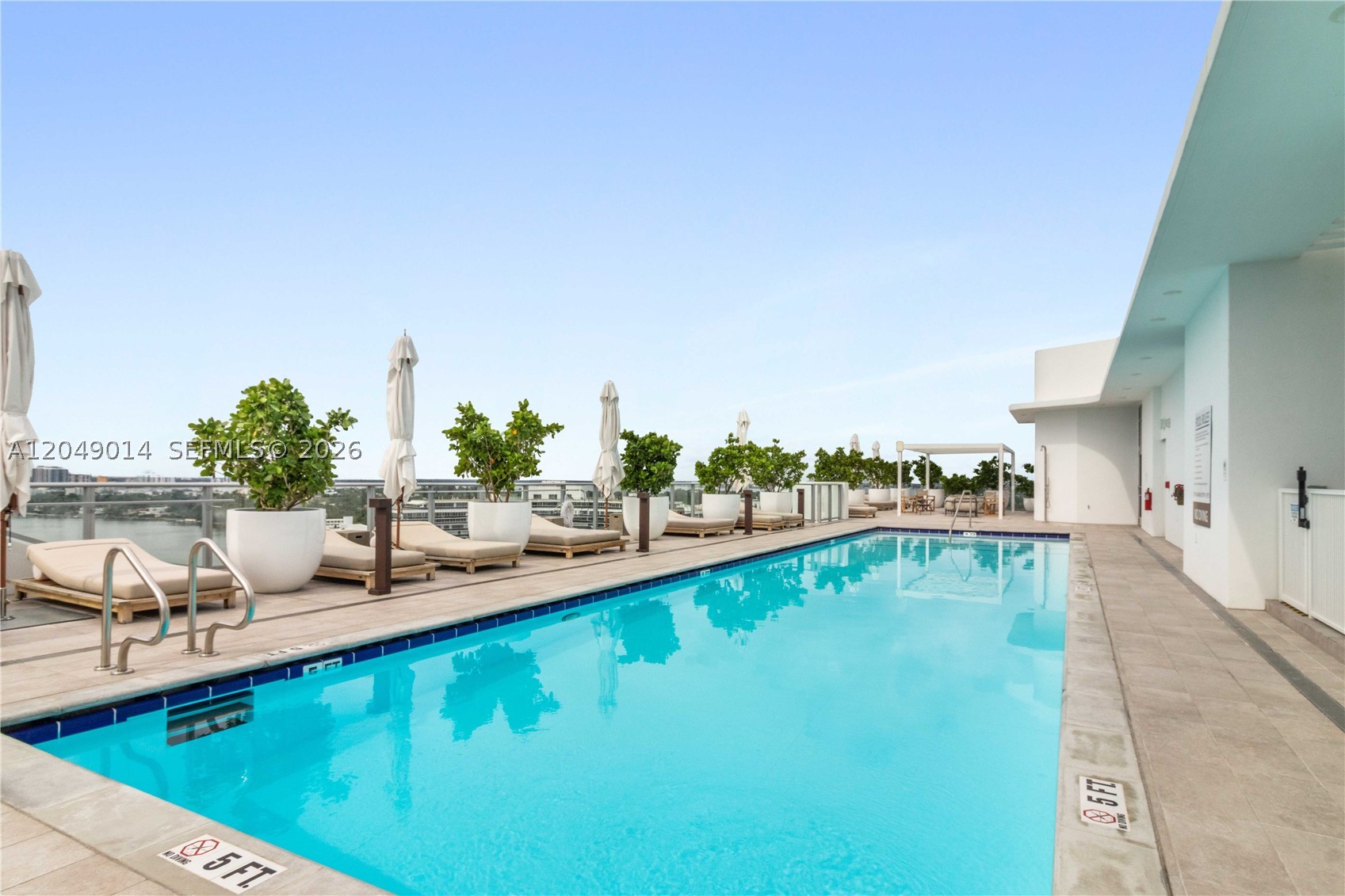 MONACO YACHT CL & RESID CO - Residential Lease