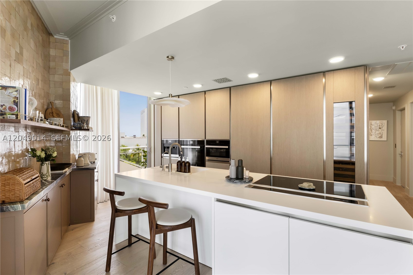 MONACO YACHT CL & RESID CO - Residential Lease