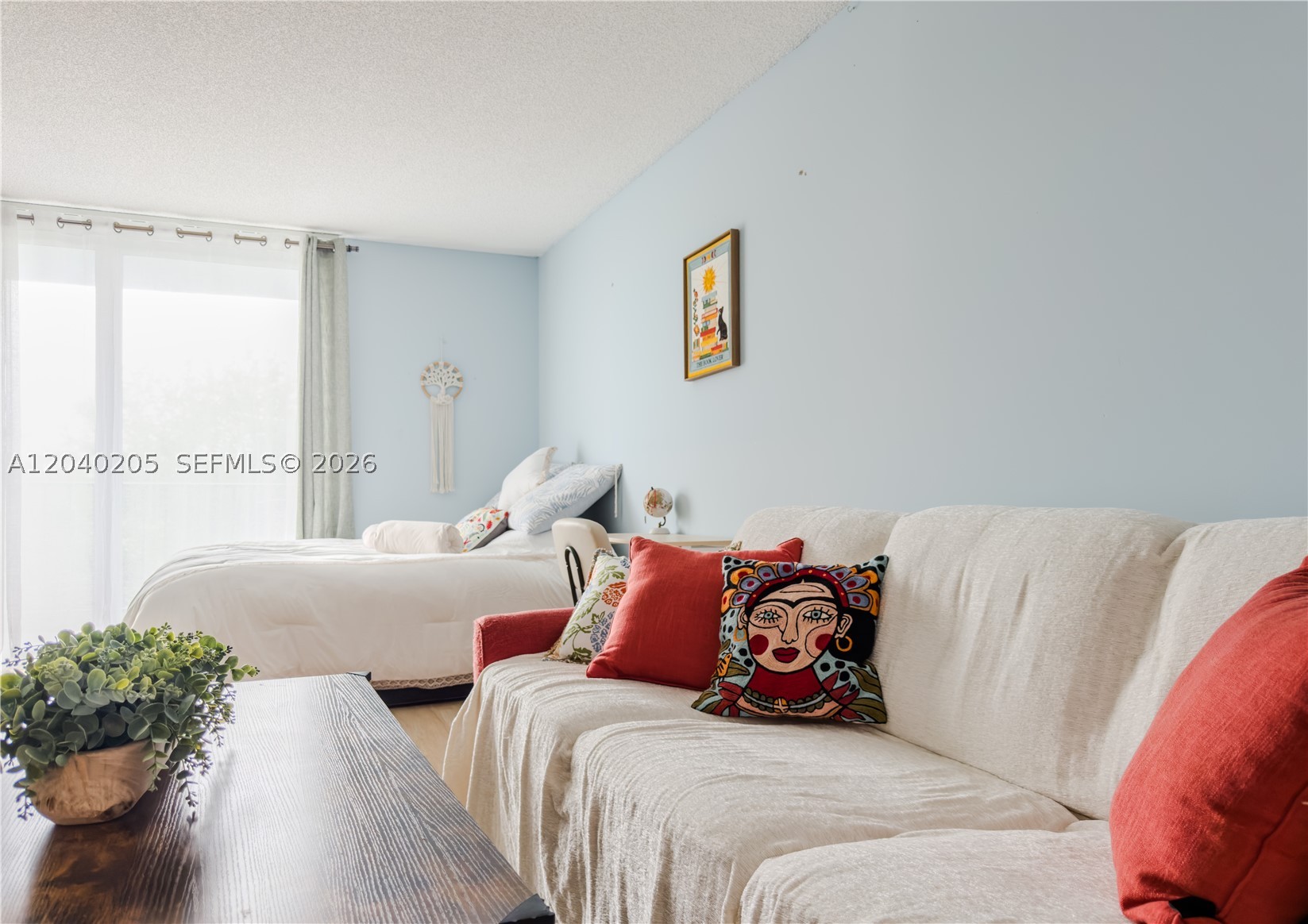 THREE HORIZONS EAST CONDO - Residential