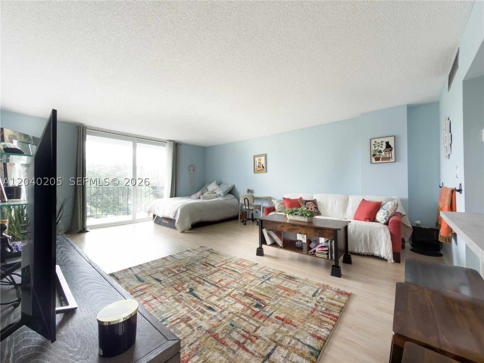 THREE HORIZONS EAST CONDO - Residential
