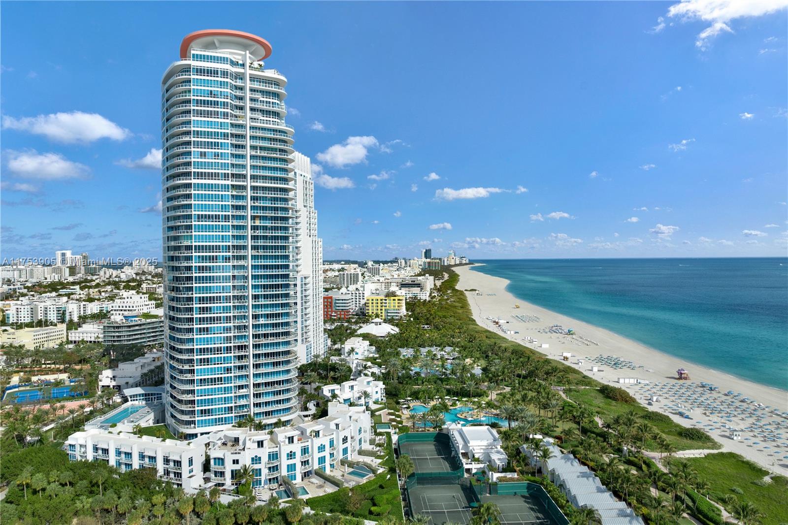 CONTINUUM ON SOUTH BEACH - Residential