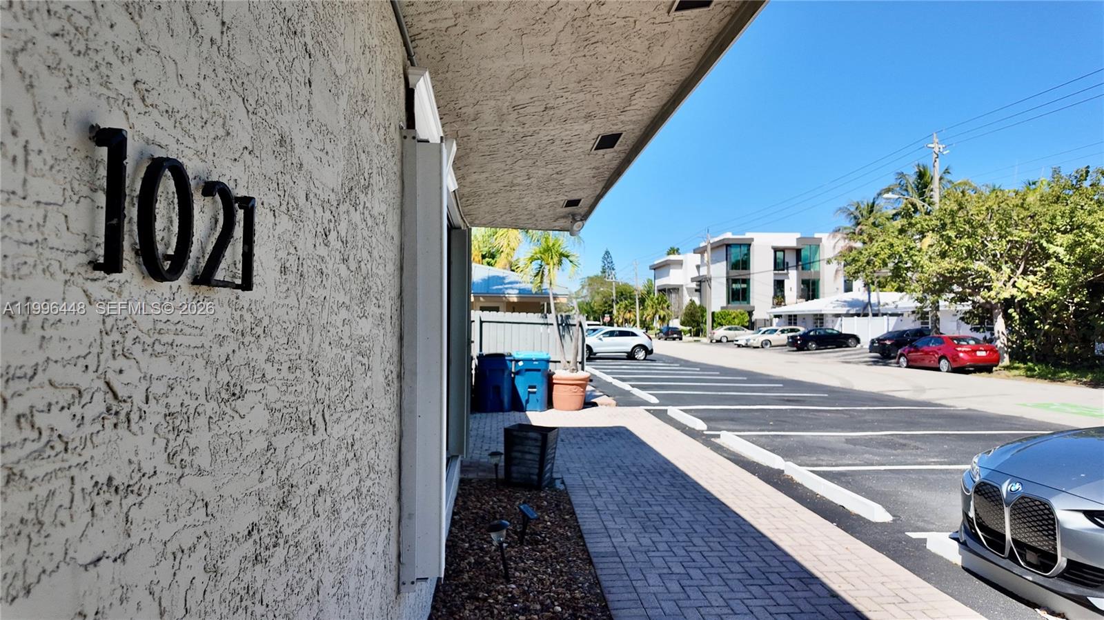 Victoria Park gem! Spacious 2 bed/2 bath unit featuring private charming fenced patio, in-unit washer and dryer, 2
assigned parking spaces, and much more. Beautiful tile floors throughout, walk-in closets, and split bedroom layout
provide comfort and privacy. Water, trash, and Wi-Fi included in rent - exceptional value! Prime location just steps
to shopping, Publix, restaurants, and beaches. Downtown Fort Lauderdale, Las Olas Boulevard, airport, and I-95 all
in close proximity. Available now - no HOA application required; the unit is perfect for a seamless move-in. Unit is
currently being touched up following past tenant move-out.