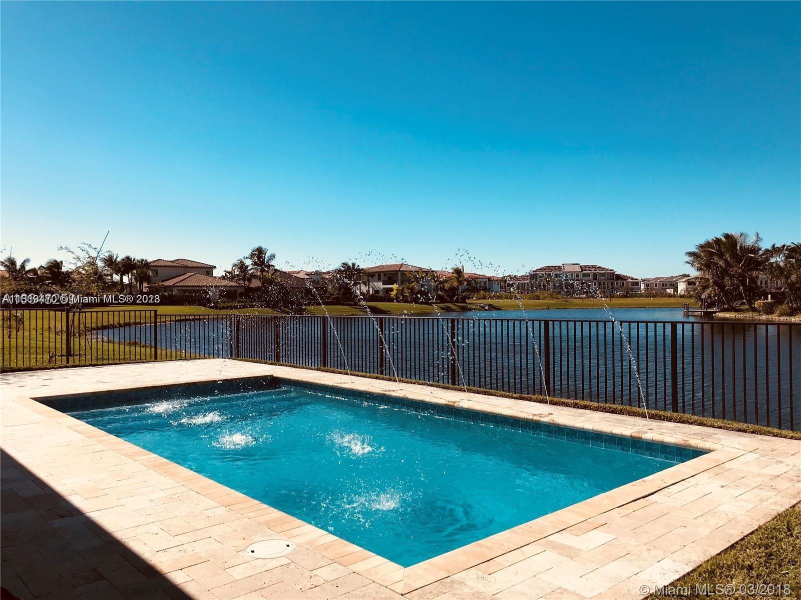 PEMBROKE LAKES SOUTH - Residential