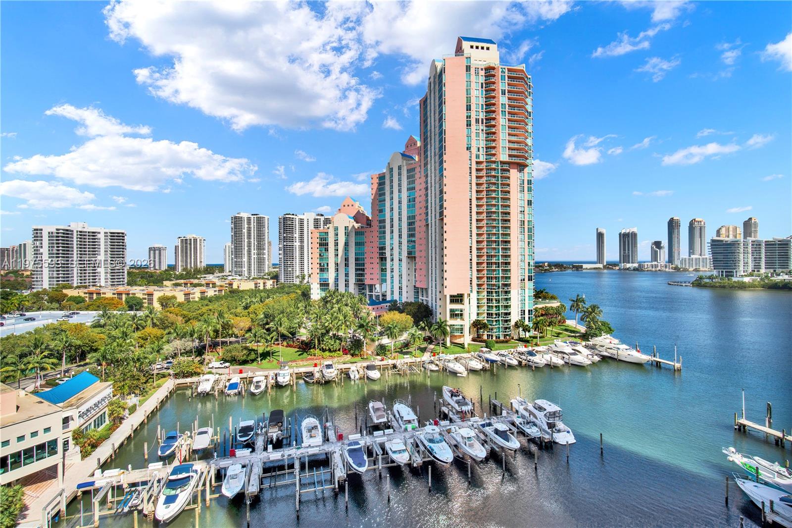AVENTURA MARINA CONDO NUM - Residential