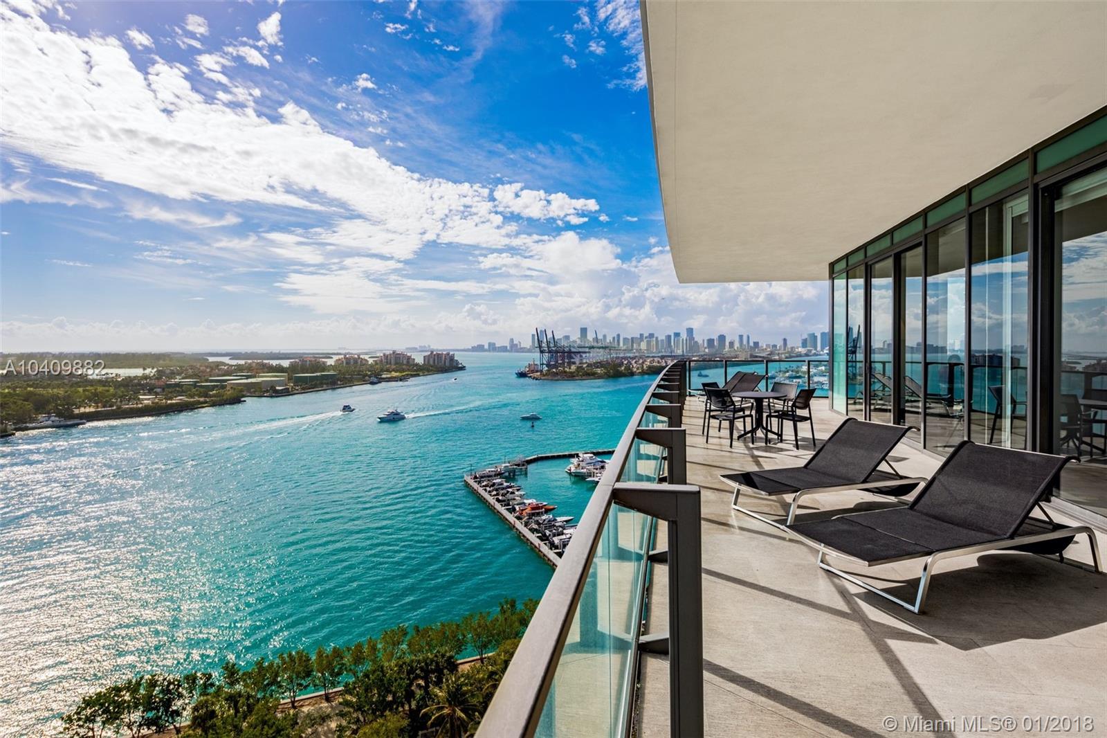 APOGEE CONDO - Residential