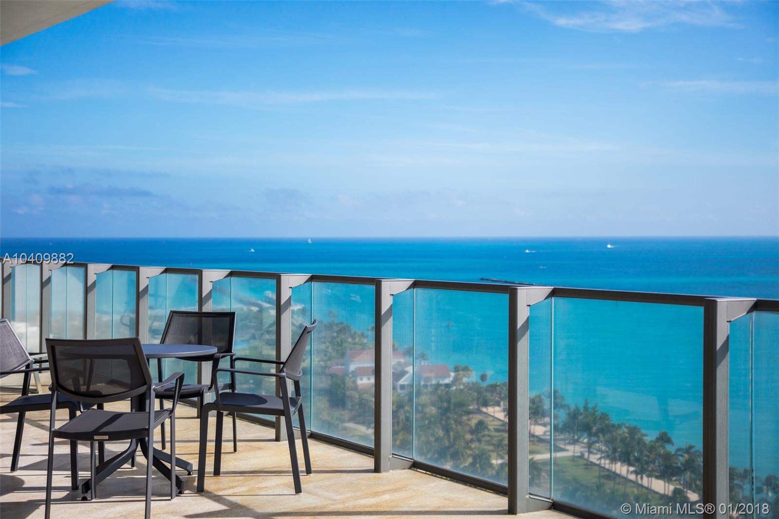 APOGEE CONDO - Residential