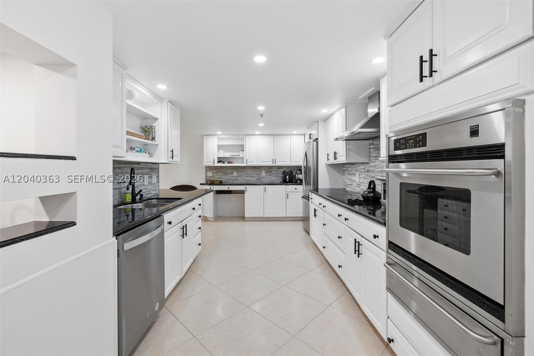 THE TIFFANY OF BAL HARBOUR - Residential