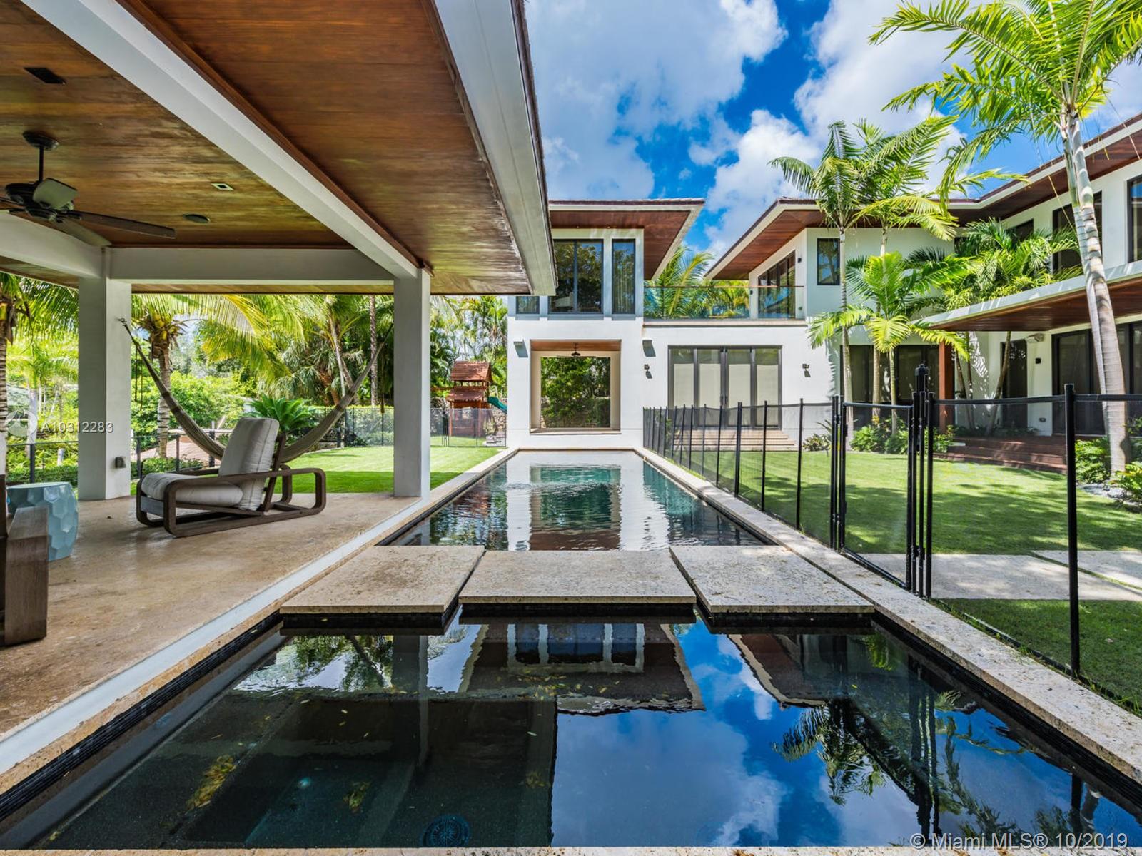 C GABLES RIVIERA SEC 12 - Residential