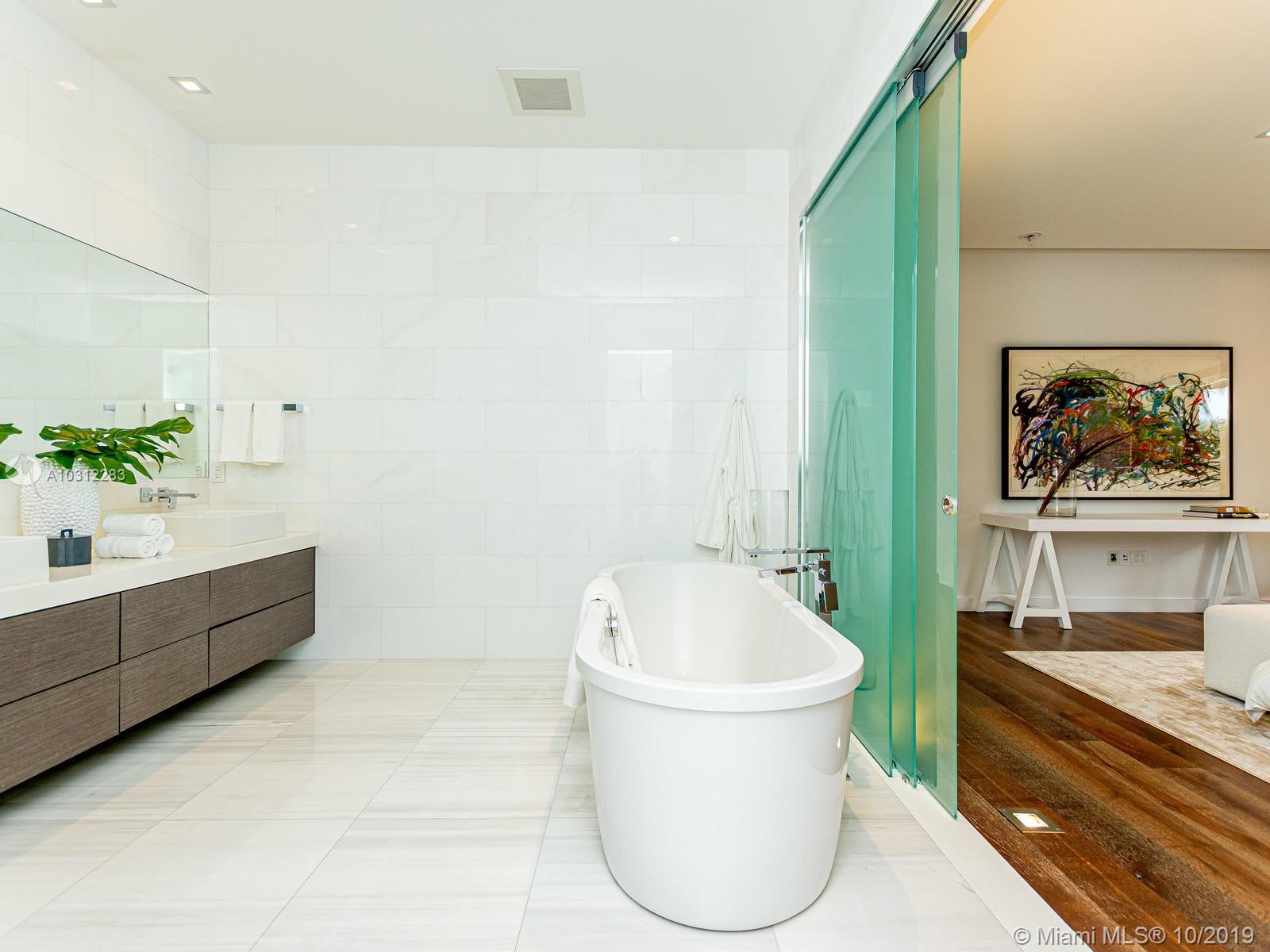 C GABLES RIVIERA SEC 12 - Residential