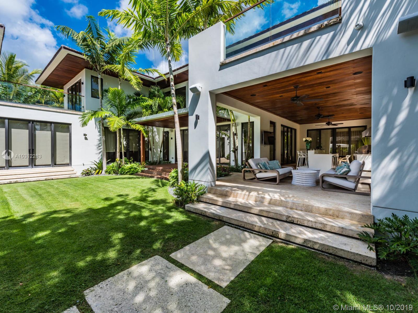 C GABLES RIVIERA SEC 12 - Residential