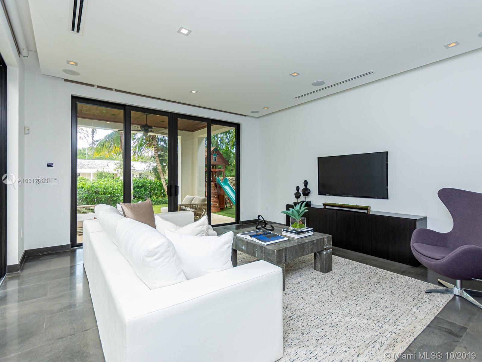 C GABLES RIVIERA SEC 12 - Residential