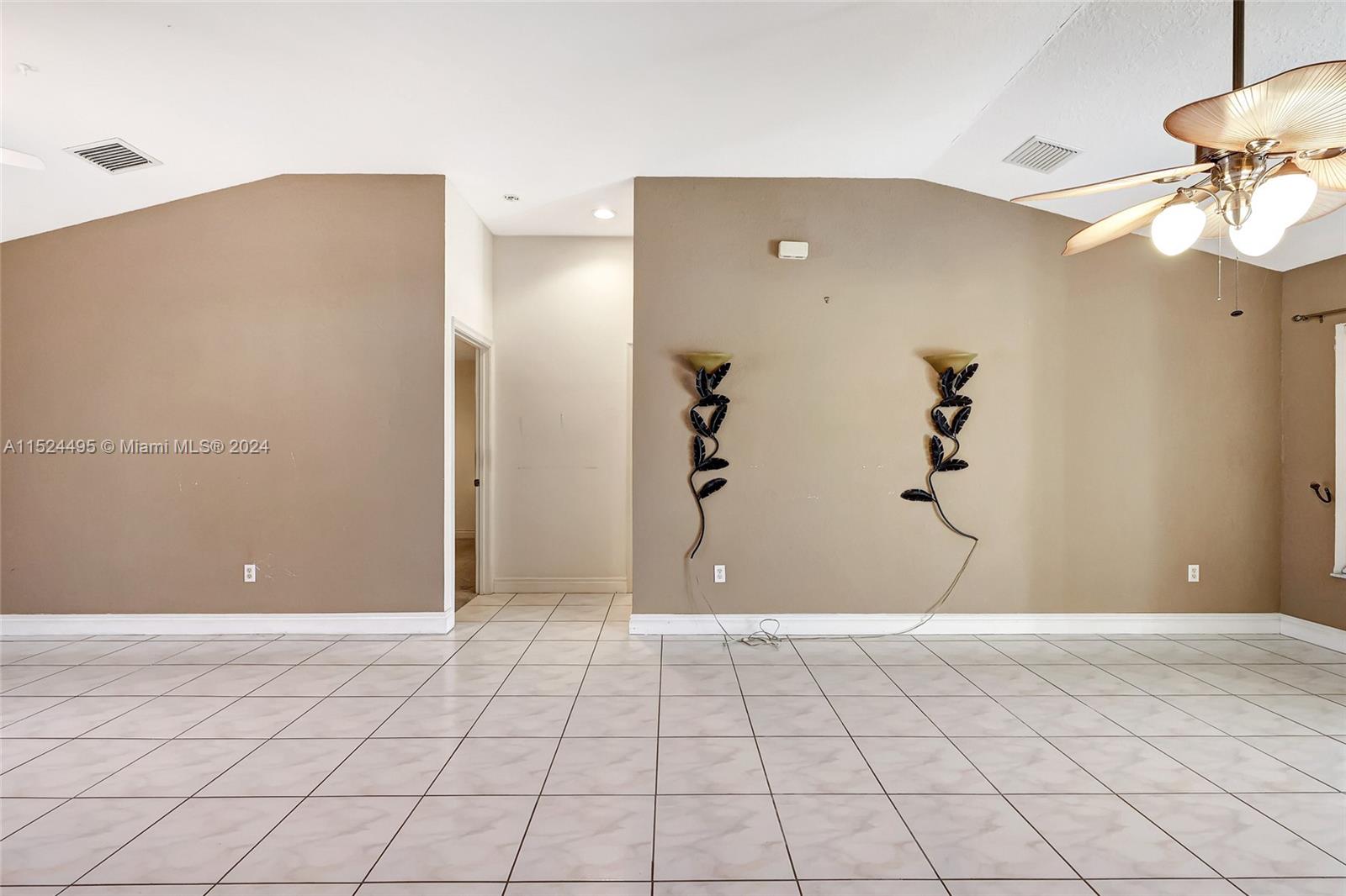 PORT ST LUCIE SECTION 18 - Residential