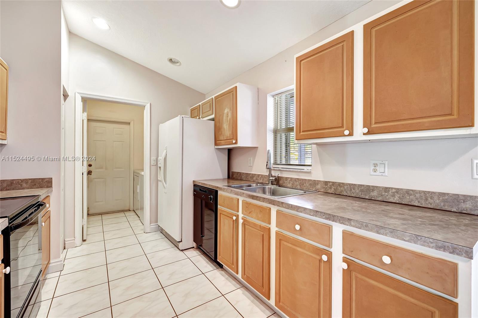 PORT ST LUCIE SECTION 18 - Residential