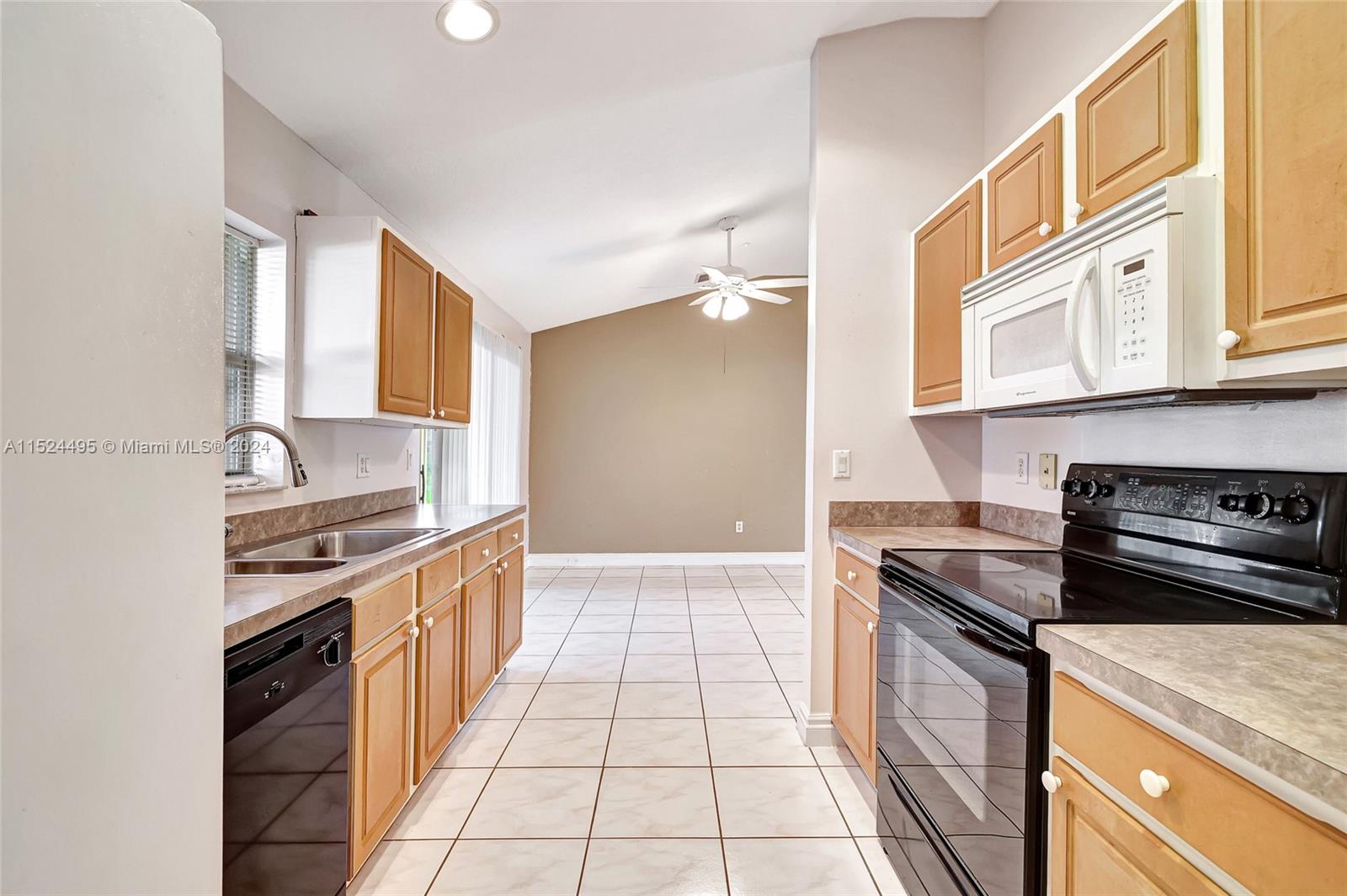 PORT ST LUCIE SECTION 18 - Residential