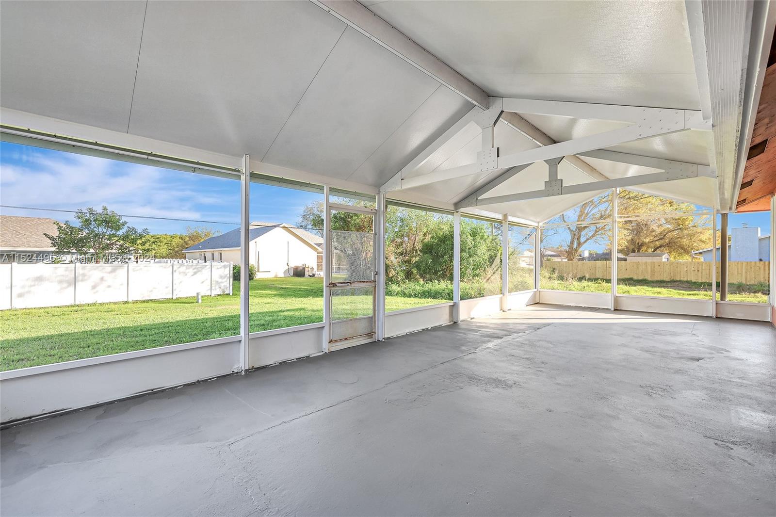 PORT ST LUCIE SECTION 18 - Residential