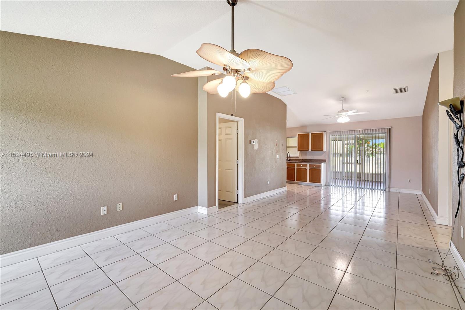 PORT ST LUCIE SECTION 18 - Residential