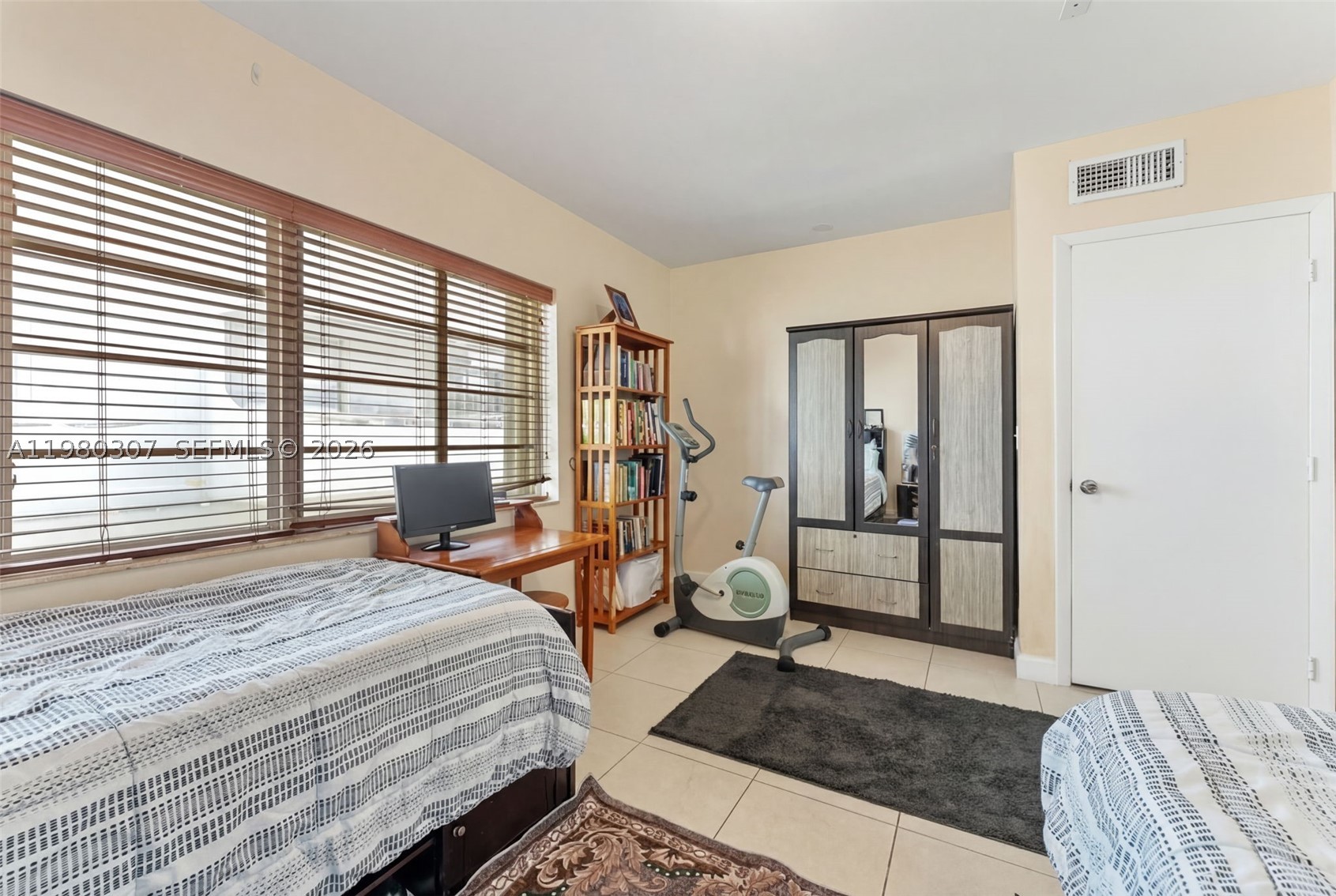 MIMO ON THE BEACH V CONDO - Residential