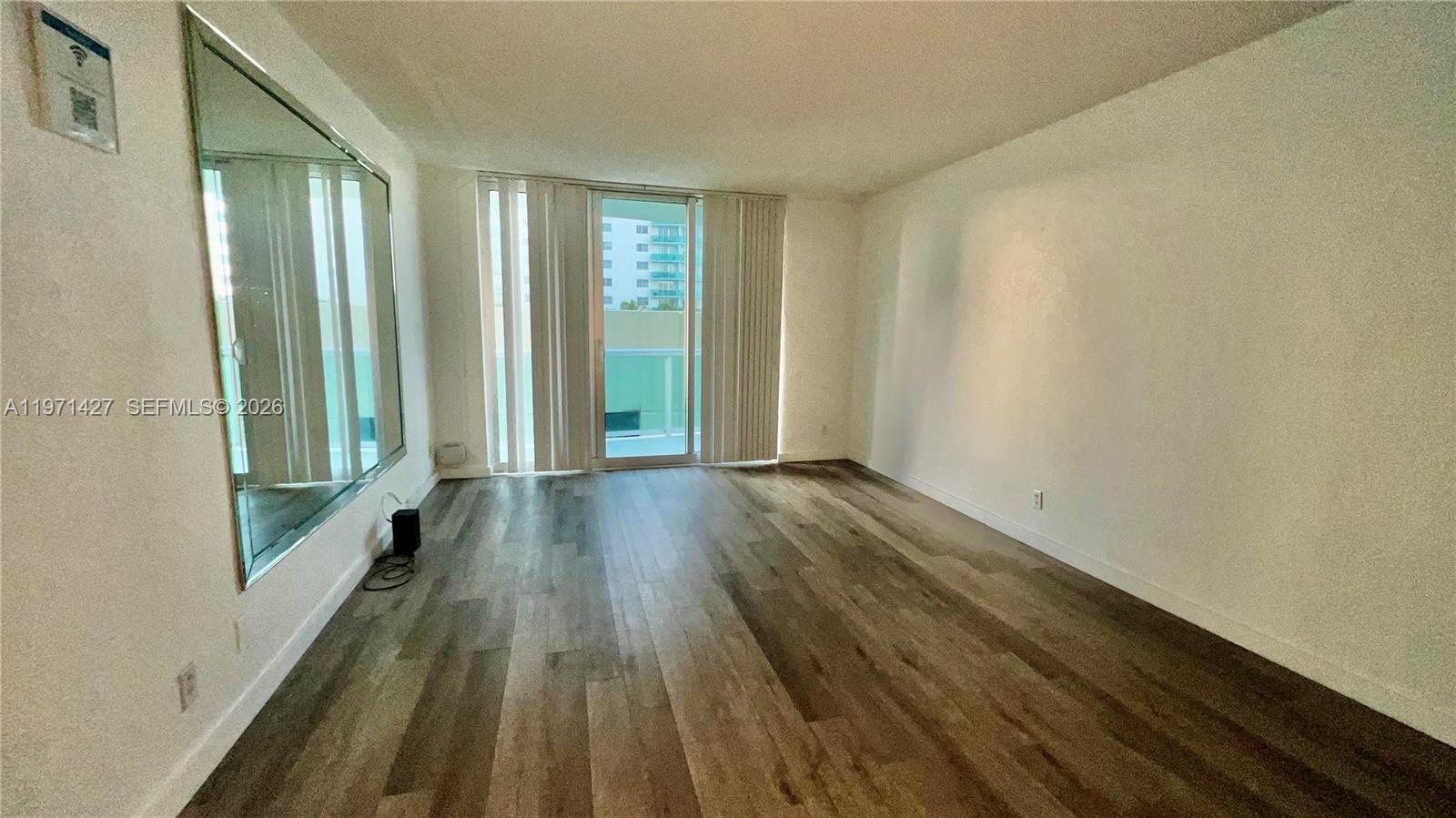 TIDES ON HOLLYWOOD BEACH - Residential