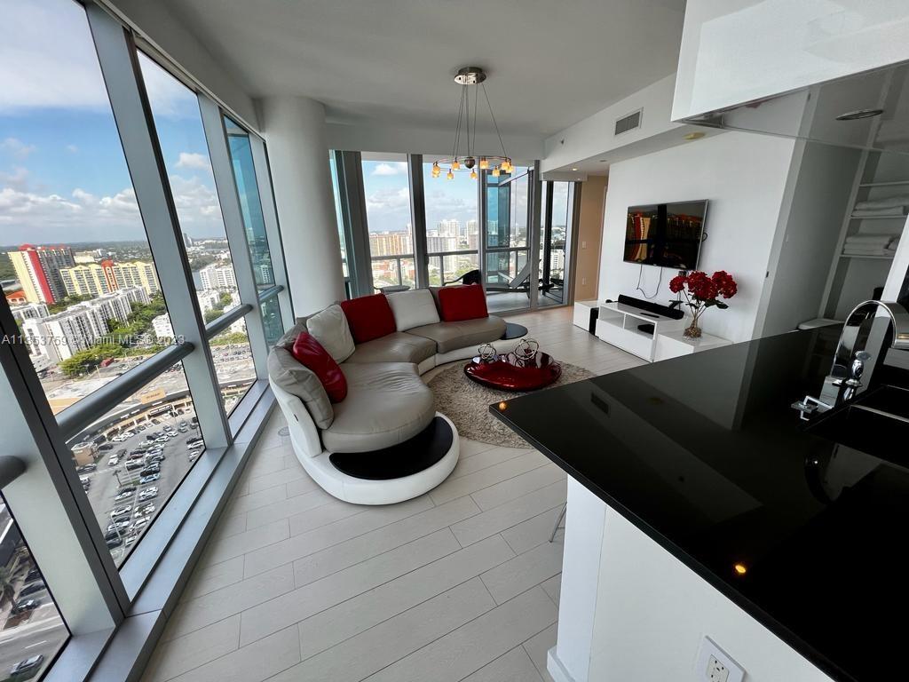 JADE OCEAN CONDO - Residential Lease
