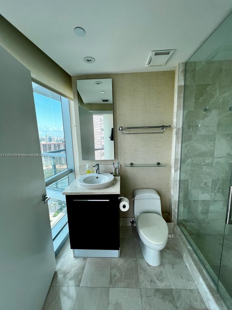 JADE OCEAN CONDO - Residential Lease