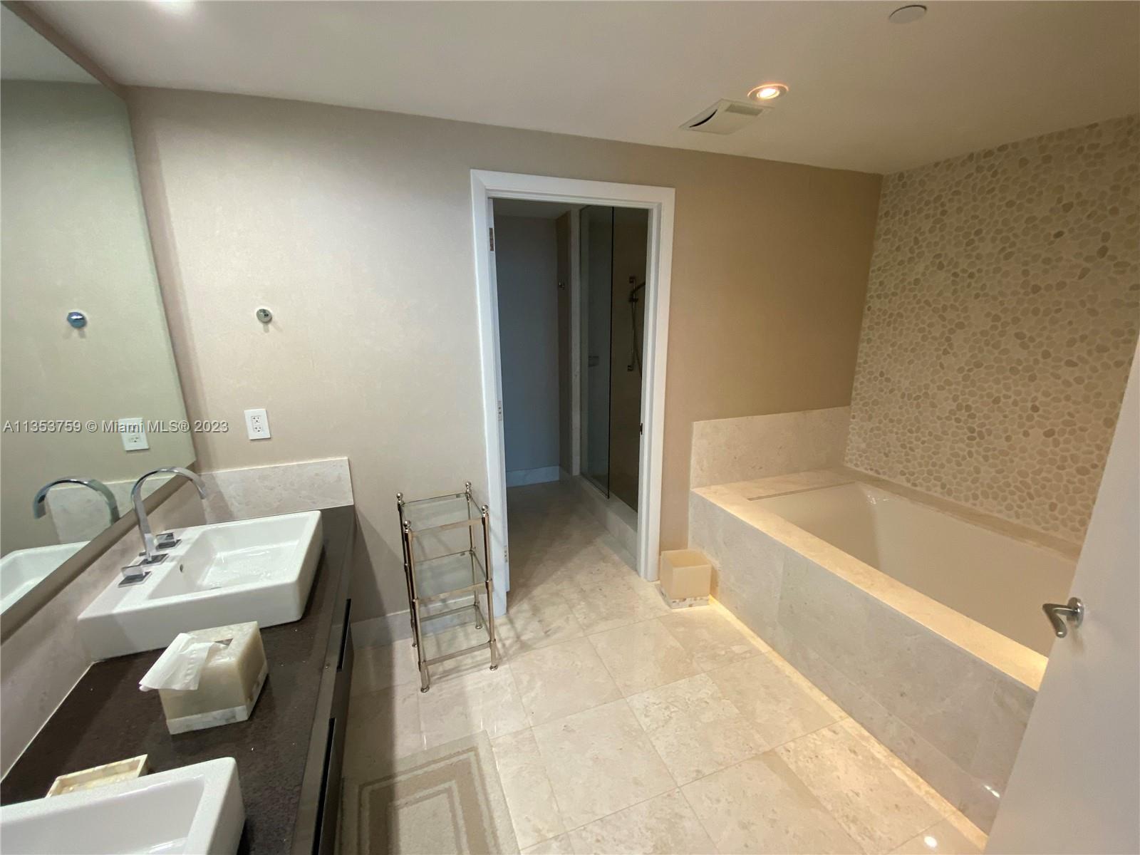 JADE OCEAN CONDO - Residential Lease