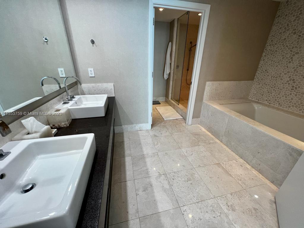JADE OCEAN CONDO - Residential Lease