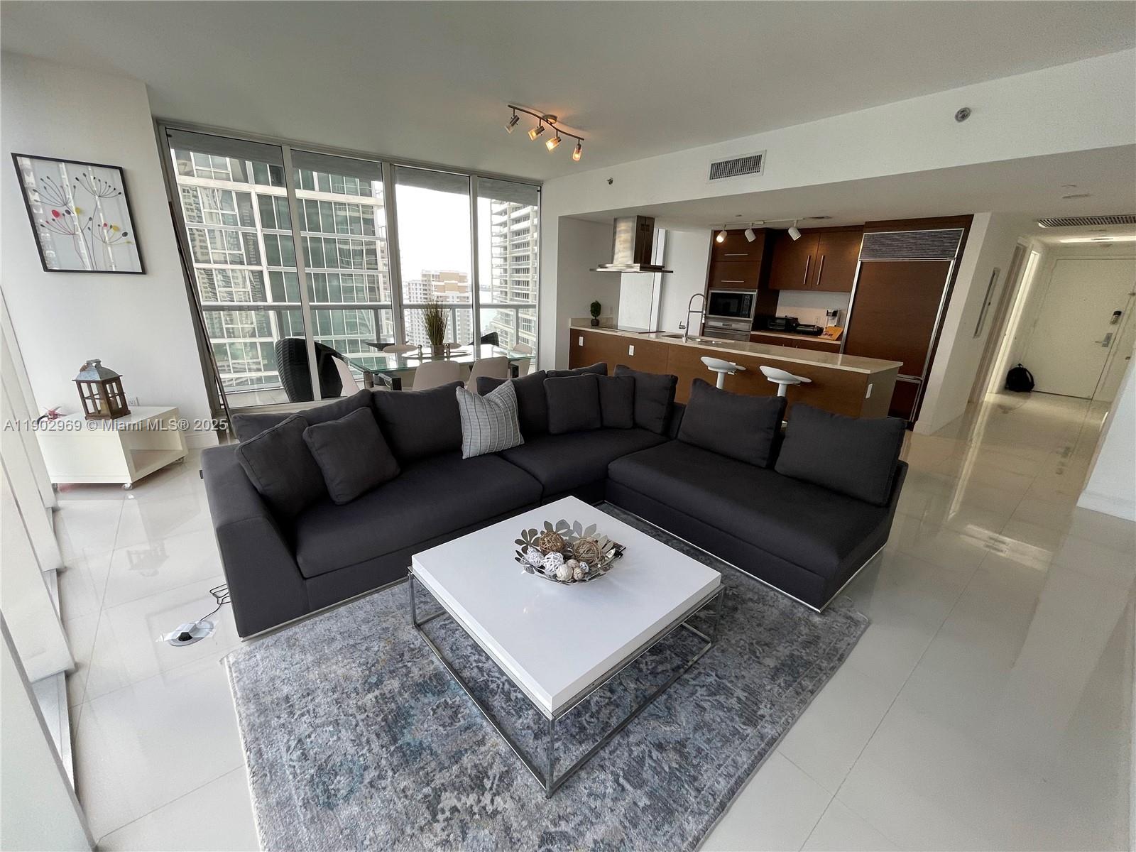 ICON BRICKELL CONDO NO 3 - Residential