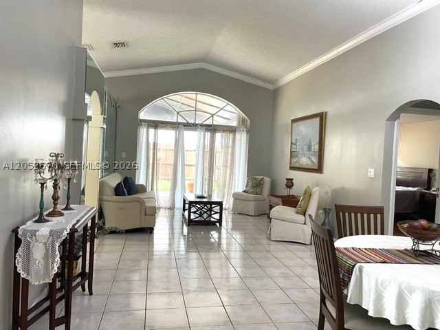 LAGO MAR SOUTH - Residential