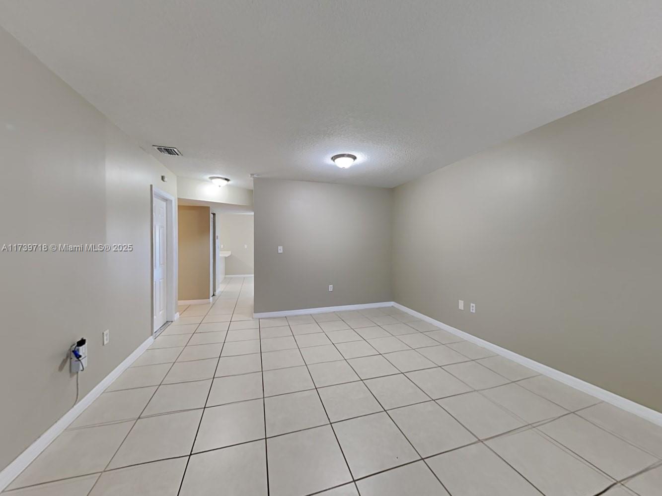 KINGDOM DREAM - Residential Lease