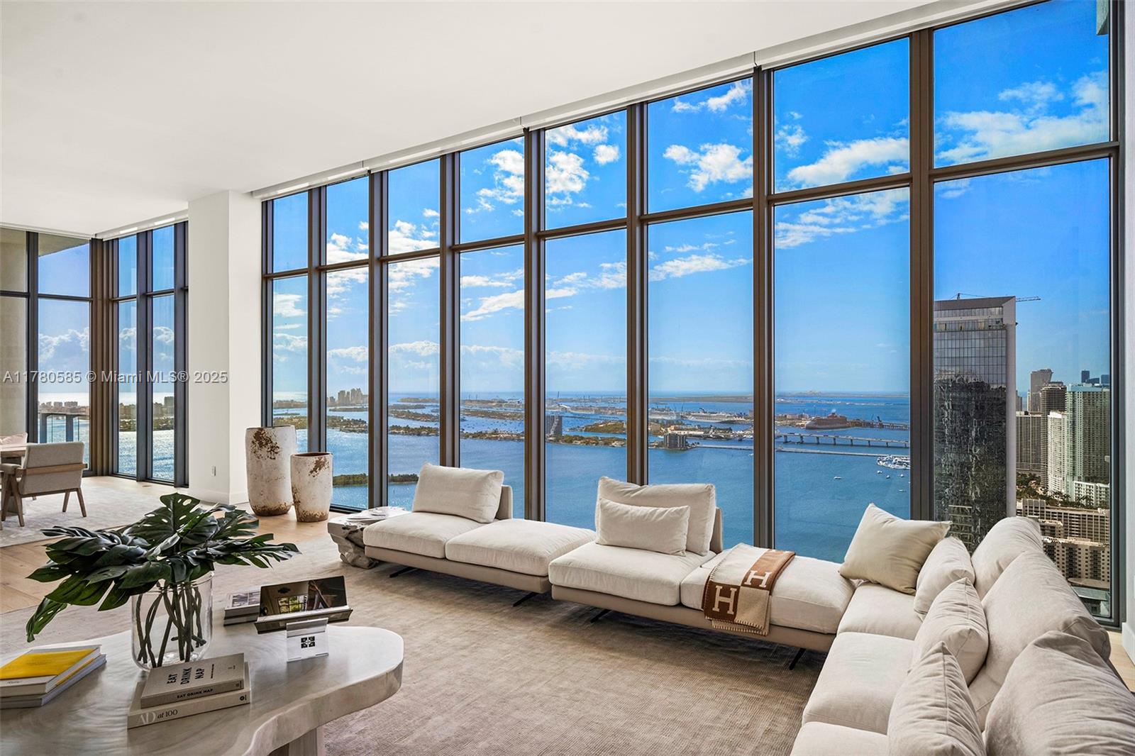 BISCAYNE BEACH CONDO - Residential