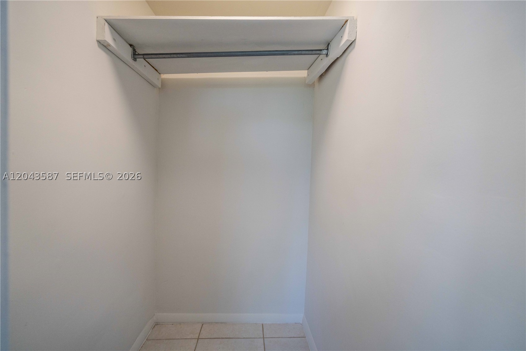 SHORECREST - Residential Lease
