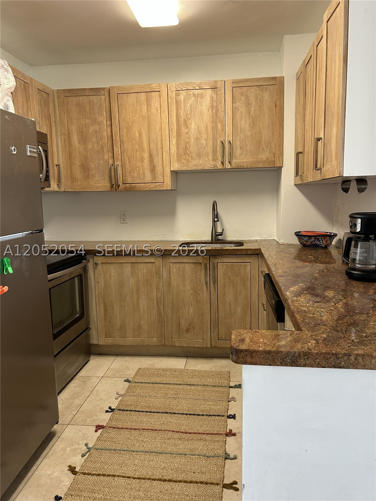 PARKVIEW POINT CONDO - Residential Lease