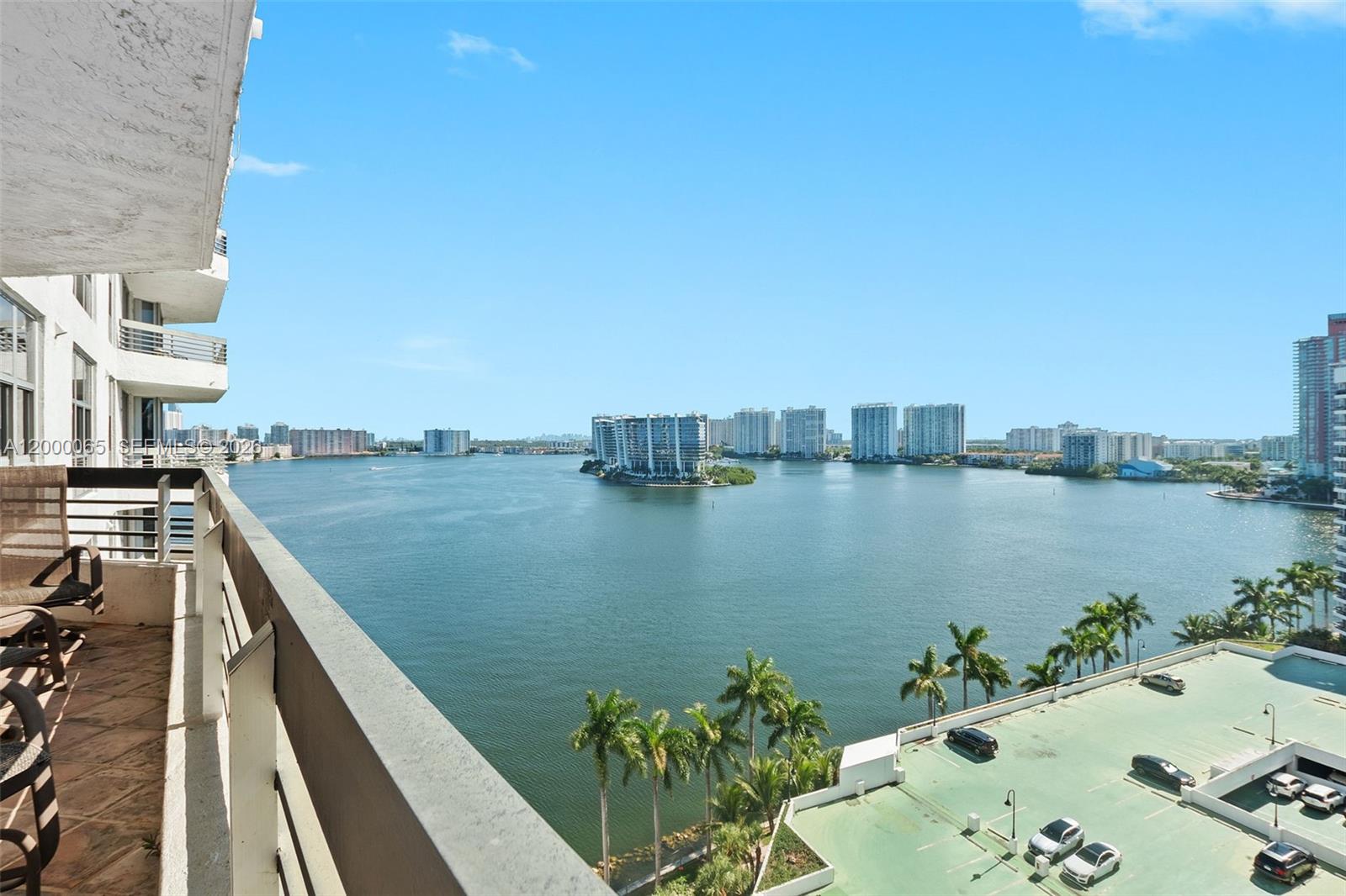 MYSTIC POINTE CONDO NO TH - Residential