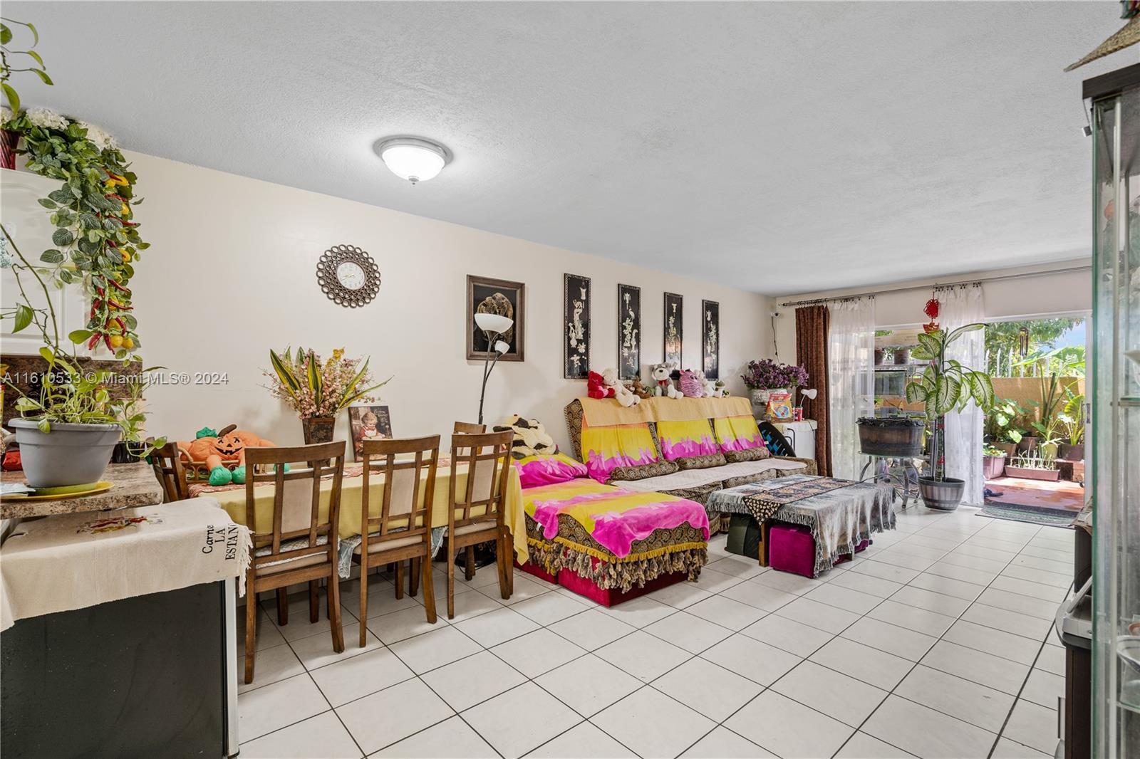 EAST VISTA CONDO - Residential